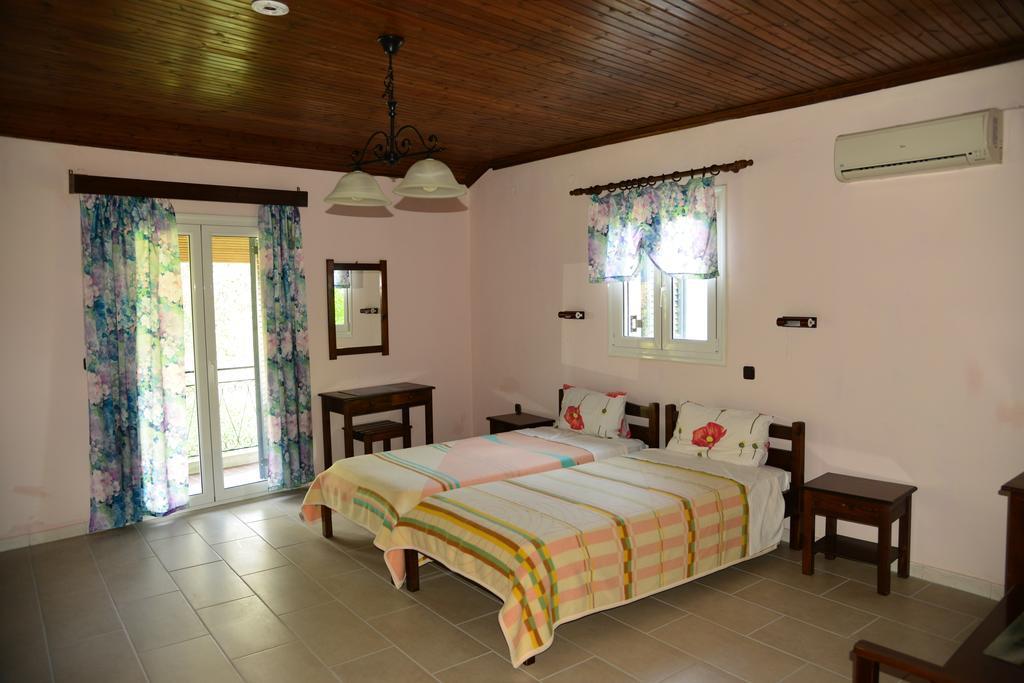 Pension Ipiros Gouvia Zimmer foto