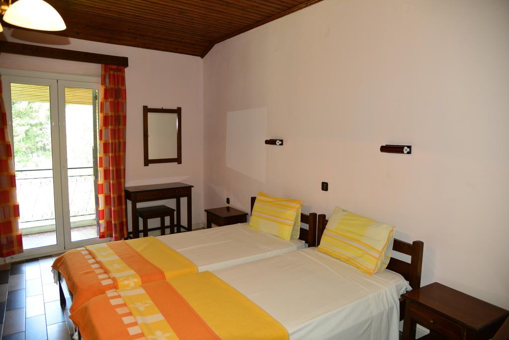 Pension Ipiros Gouvia Zimmer foto